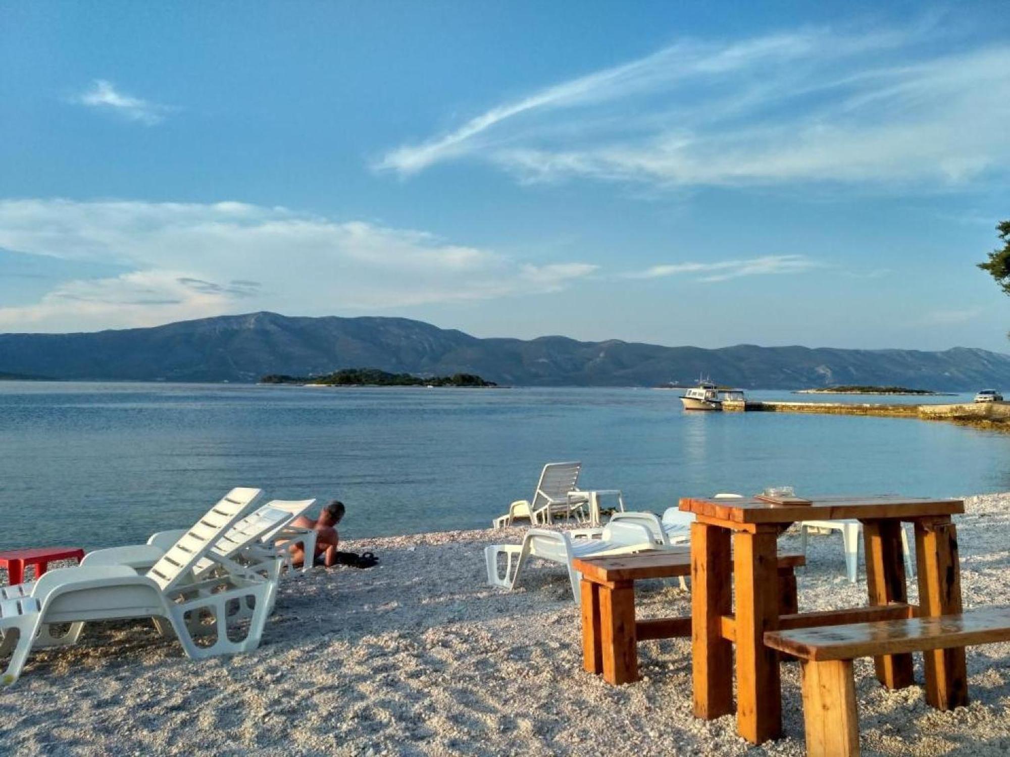Lumbarda Resort Apartments מראה חיצוני תמונה