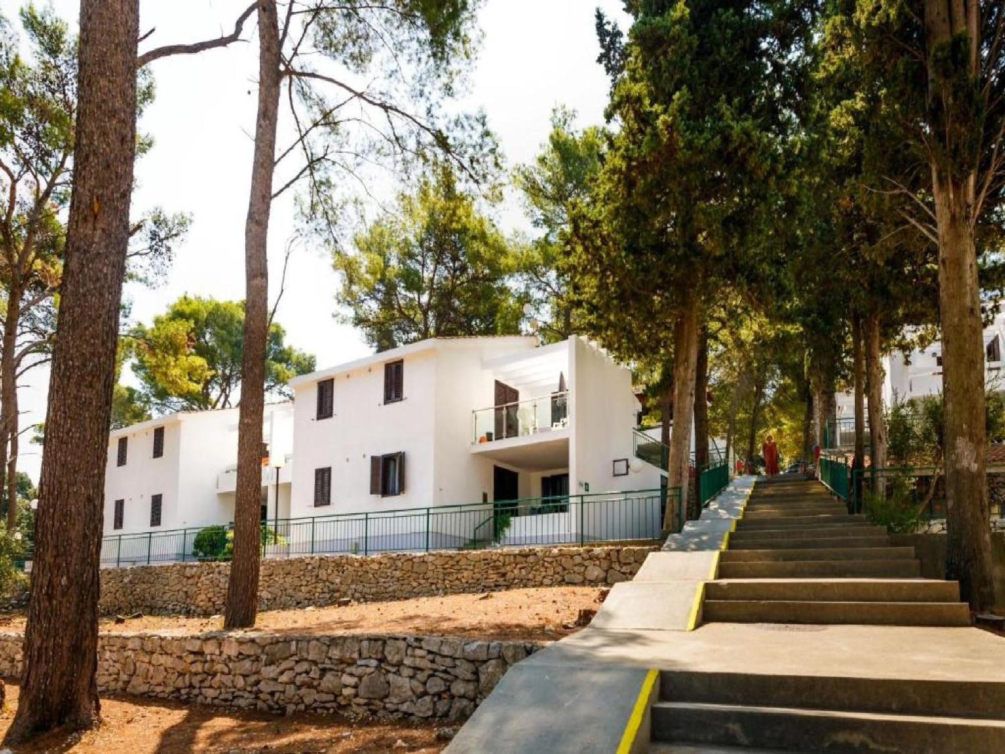 Lumbarda Resort Apartments מראה חיצוני תמונה