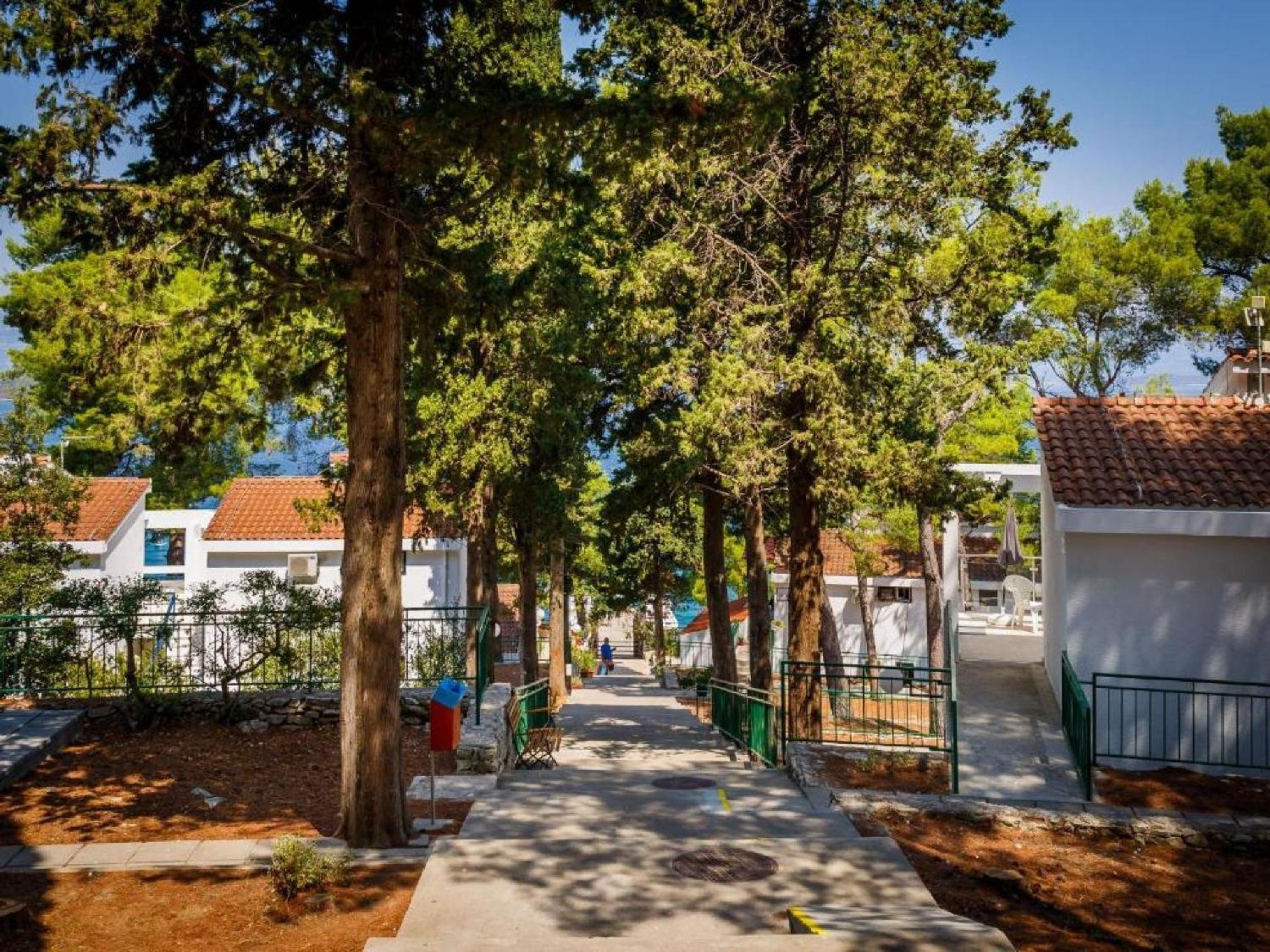 Lumbarda Resort Apartments מראה חיצוני תמונה