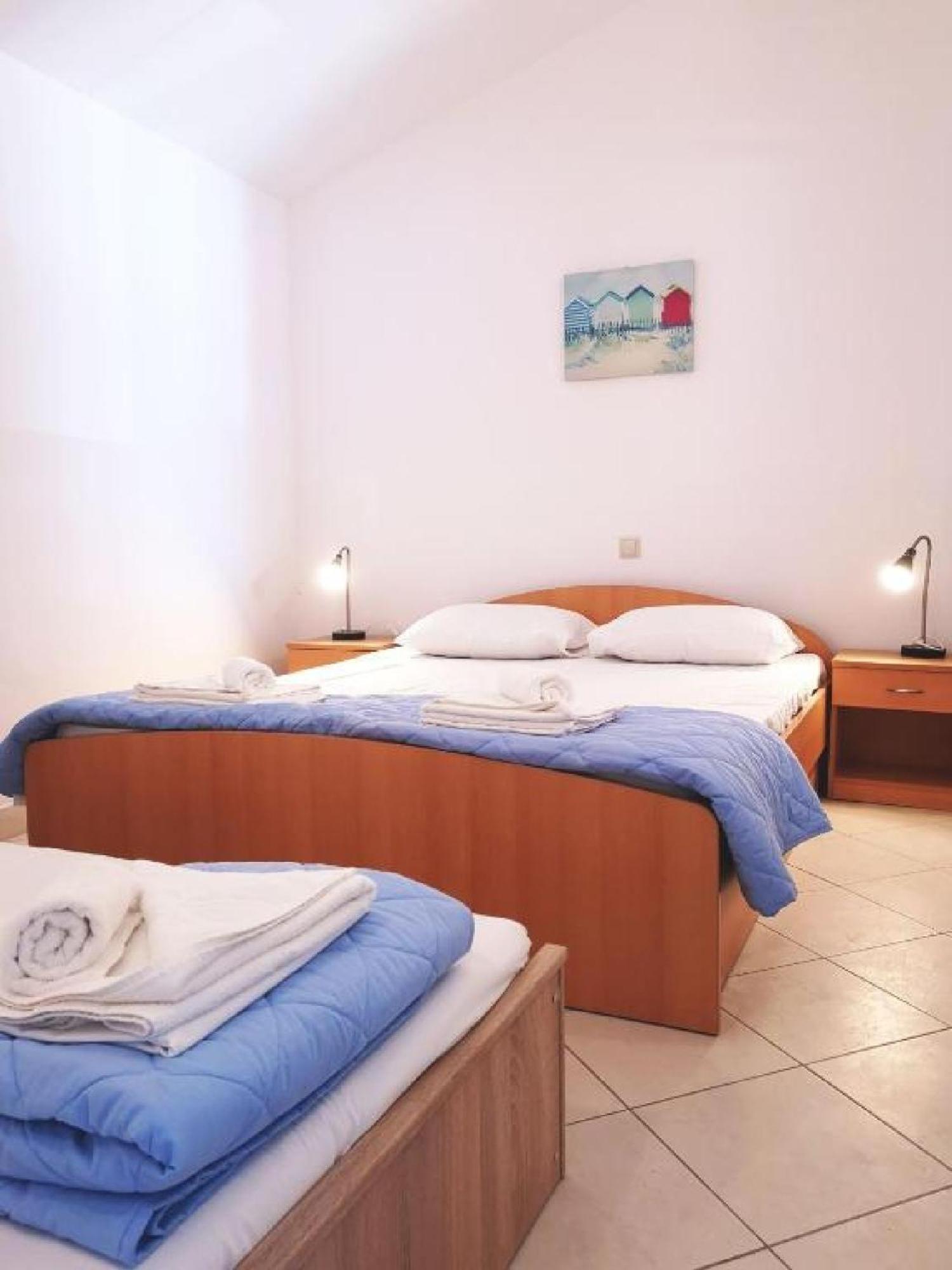 Lumbarda Resort Apartments מראה חיצוני תמונה